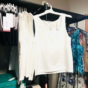 2/$10 Women's Classic White Tank Top Size XL